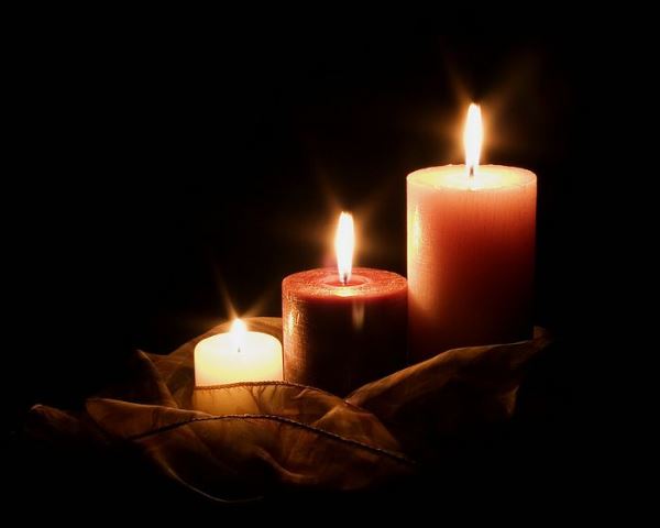 candle_wallpaper_candle_2001.jpg